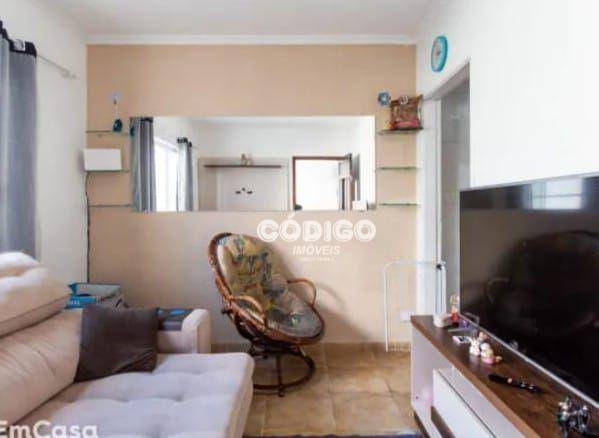 Casa à venda com 2 quartos, 128m² - Foto 3