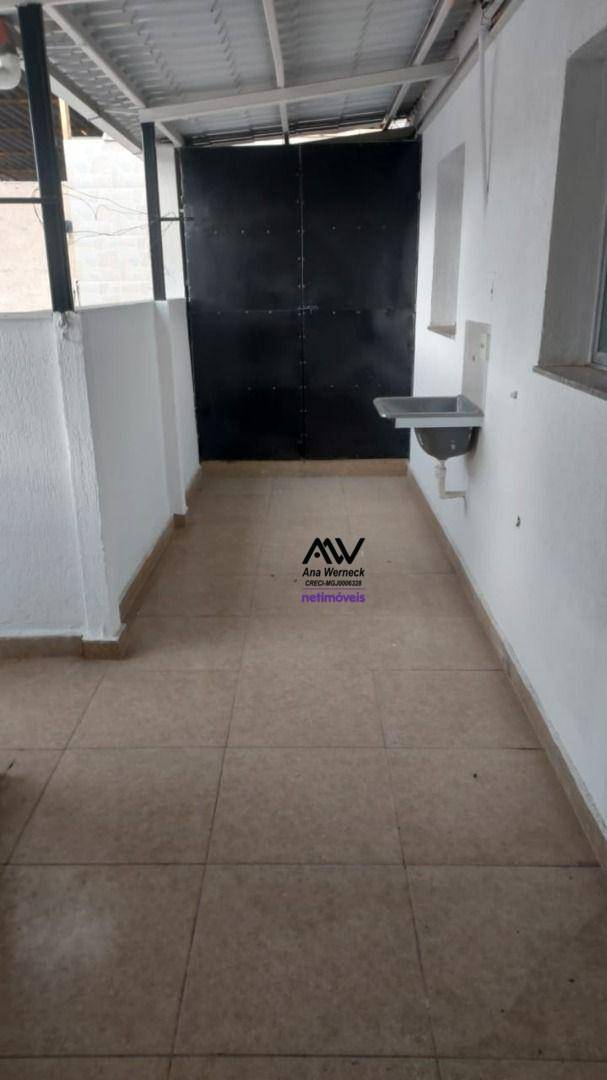 Casa, 2 quartos, 60 m² - Foto 1