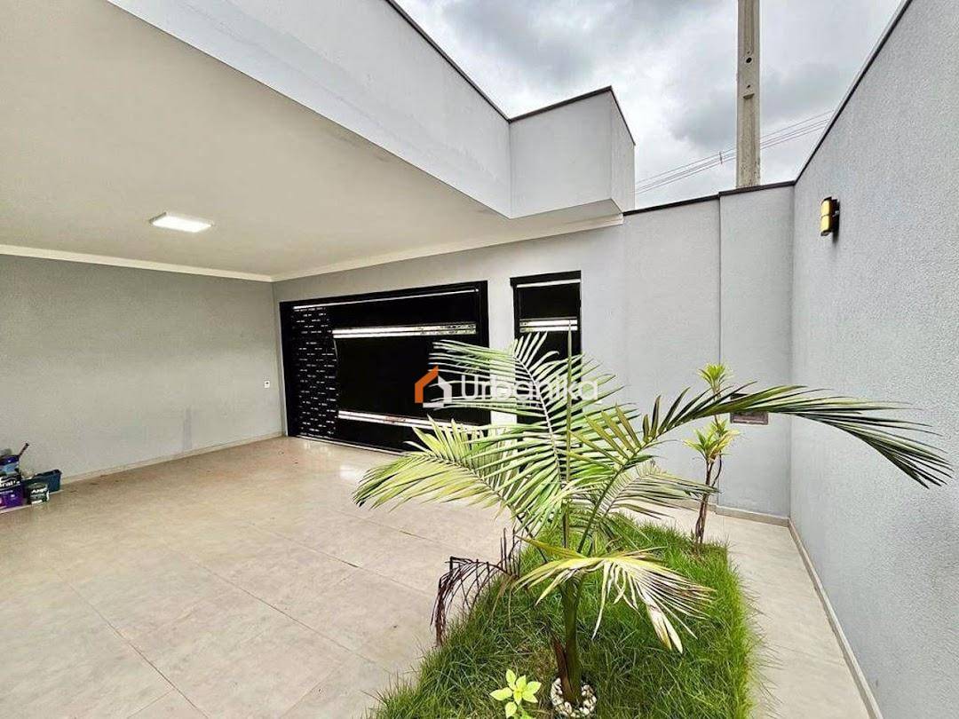 Casa, 3 quartos, 128 m² - Foto 1