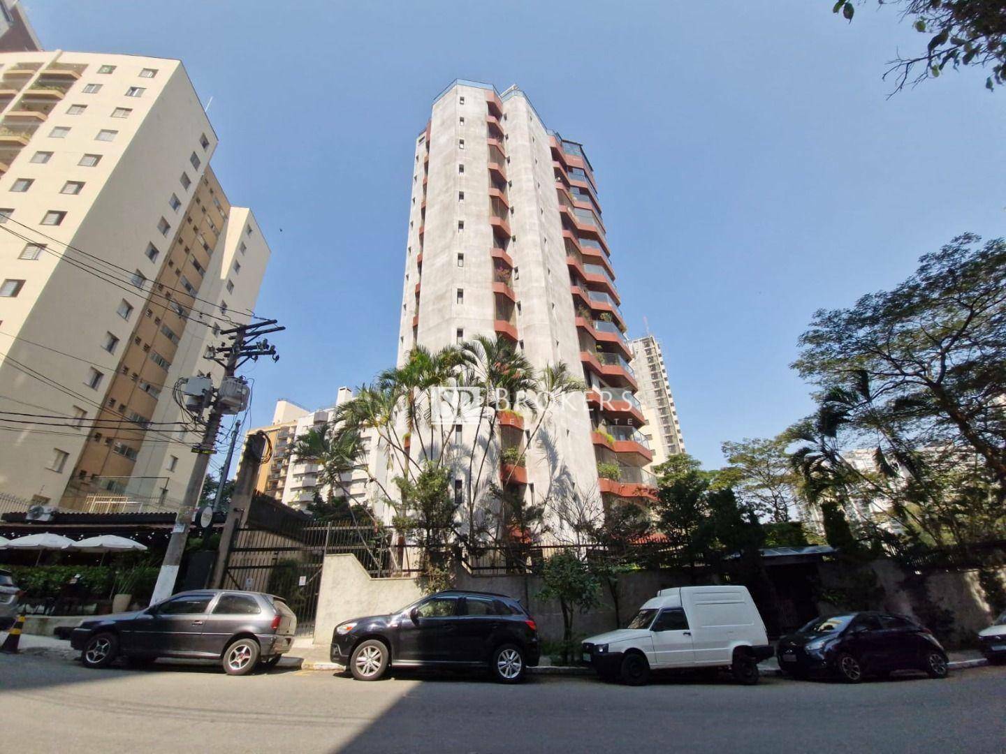 Apartamento à venda com 4 quartos, 212m² - Foto 35