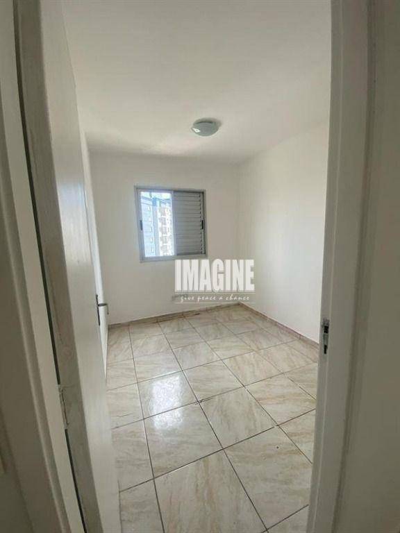 Apartamento à venda com 2 quartos, 50m² - Foto 5