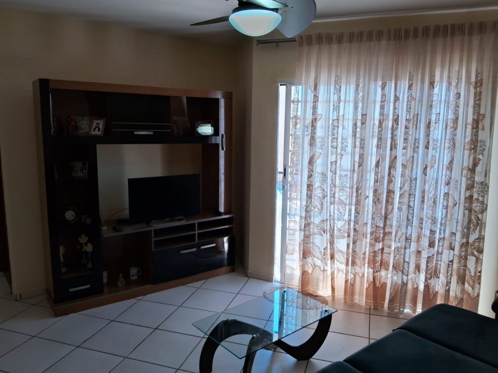 Apartamento à venda com 3 quartos, 125m² - Foto 5