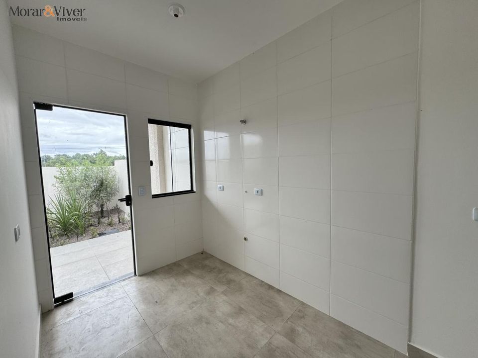 Casa à venda com 3 quartos, 60m² - Foto 10