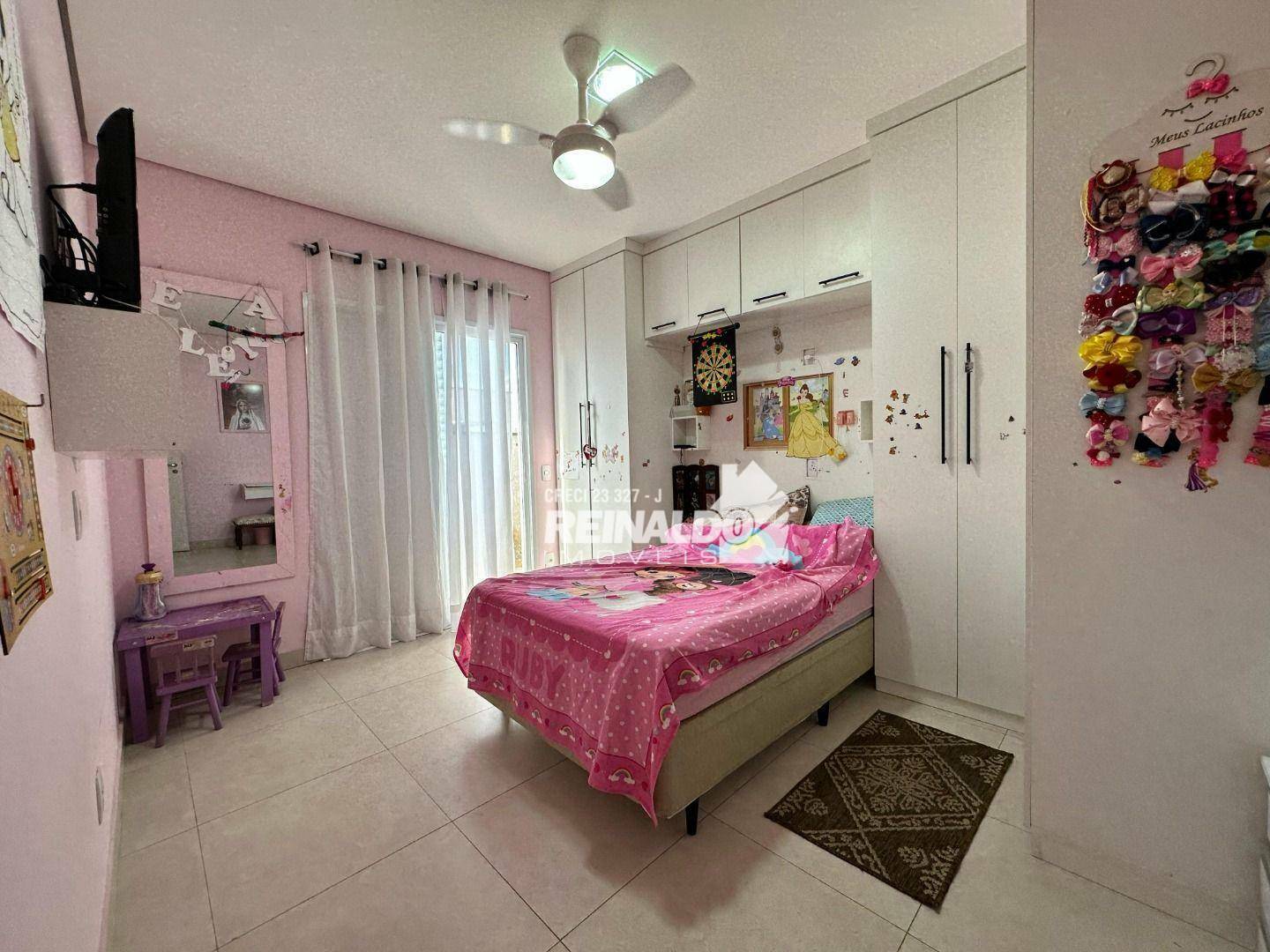 Casa de Condomínio à venda com 3 quartos, 220m² - Foto 18