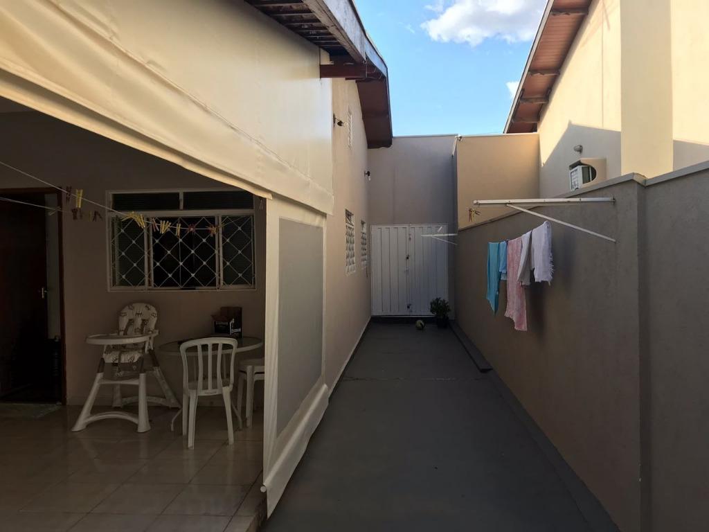 Casa à venda com 2 quartos, 260m² - Foto 15