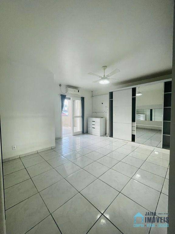 Sobrado à venda e aluguel com 3 quartos, 166m² - Foto 4