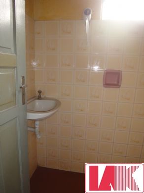 Casa para alugar com 1 quarto, 25m² - Foto 25