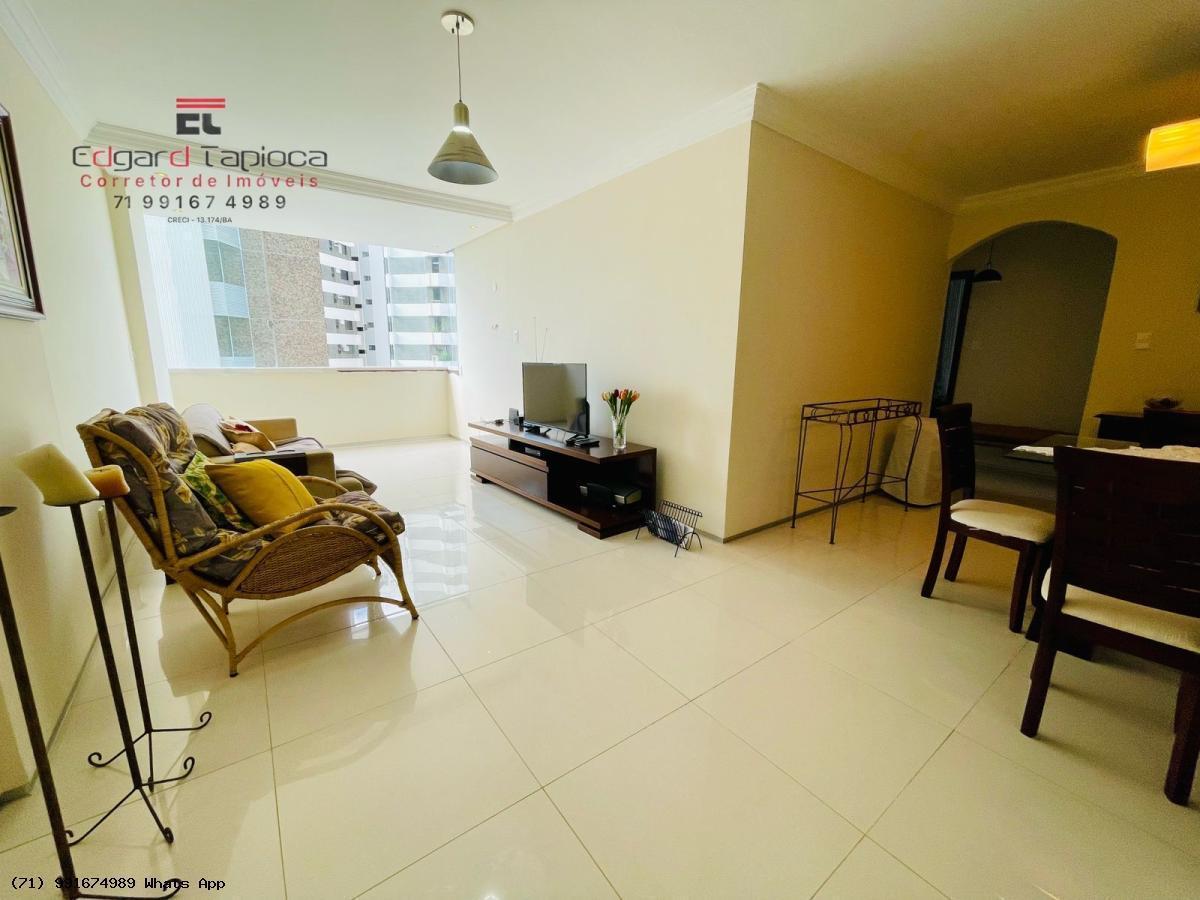 Apartamento à venda com 3 quartos, 107m² - Foto 1