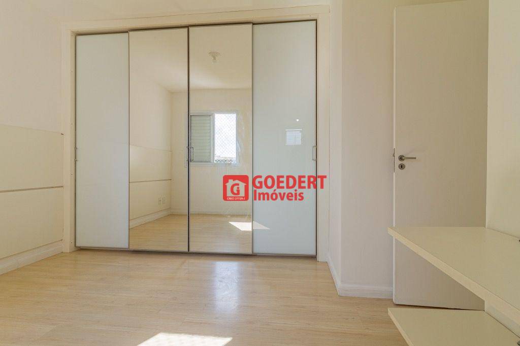 Apartamento à venda com 2 quartos, 61m² - Foto 22