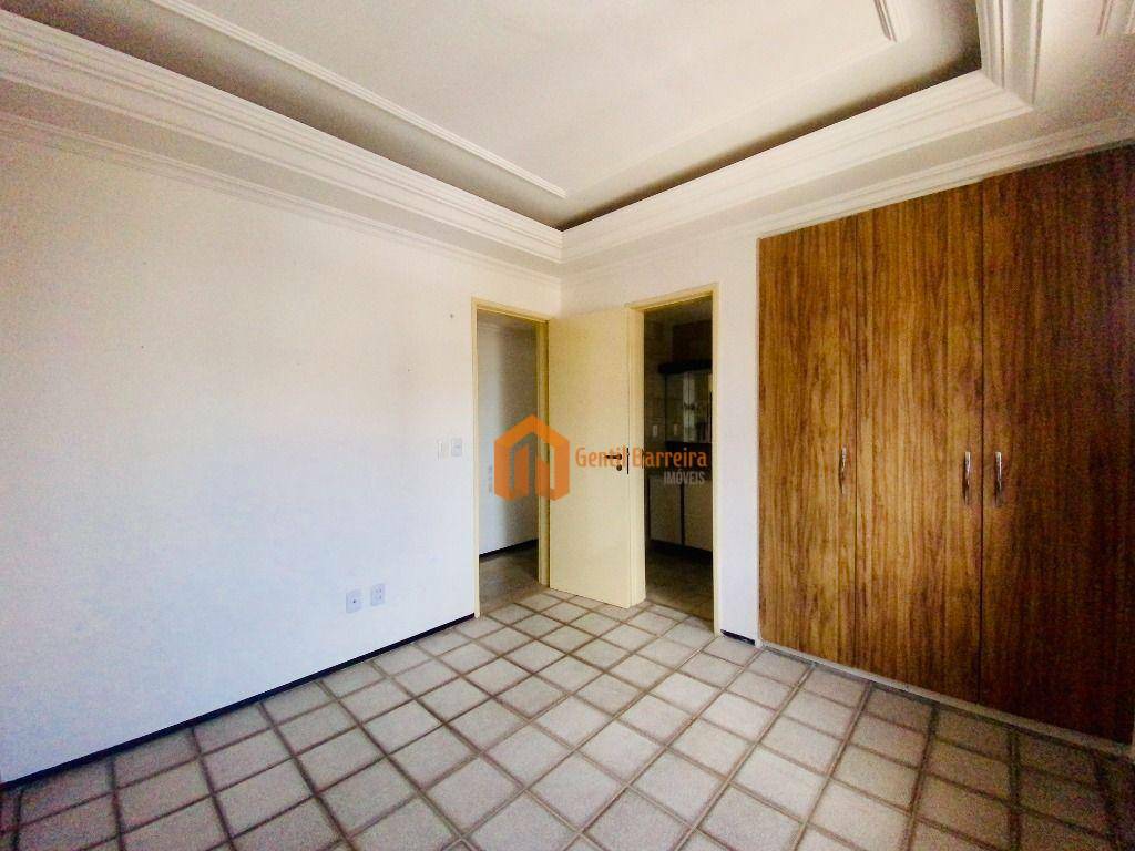 Apartamento à venda com 3 quartos, 165m² - Foto 15