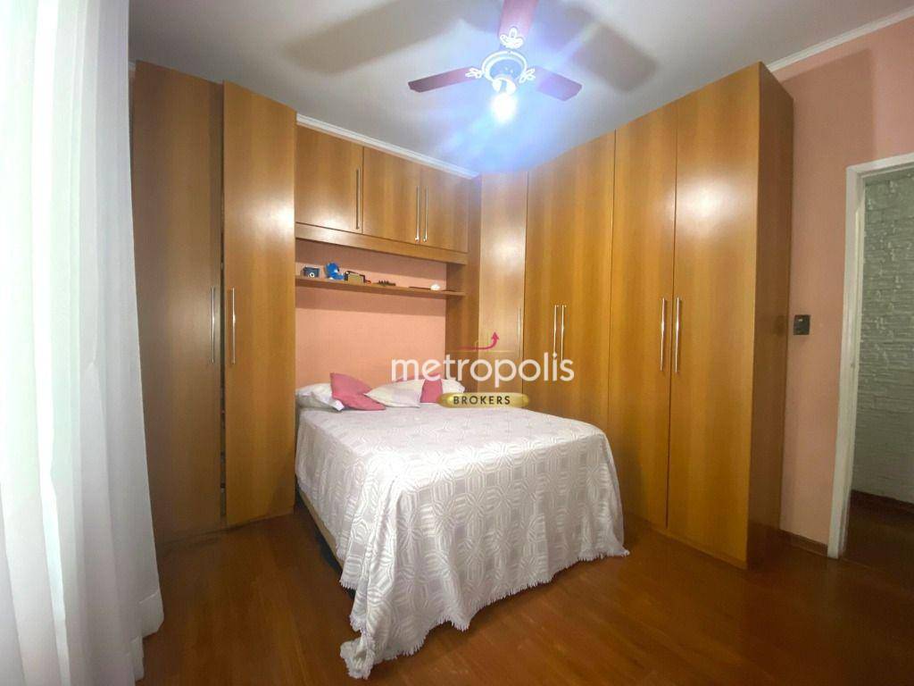 Casa à venda com 4 quartos, 200m² - Foto 16