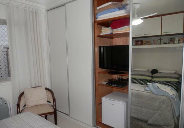 Apartamento à venda com 3 quartos, 110m² - Foto 13