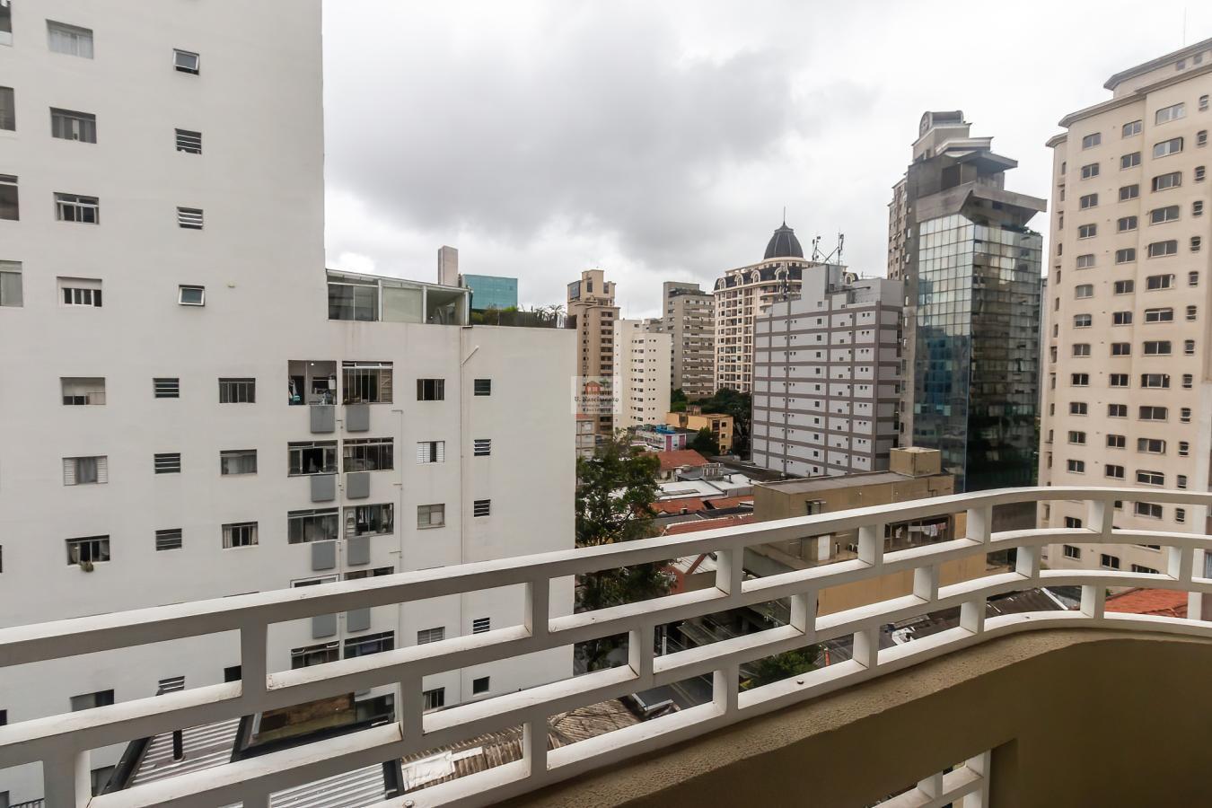 Apartamento à venda com 1 quarto, 66m² - Foto 18