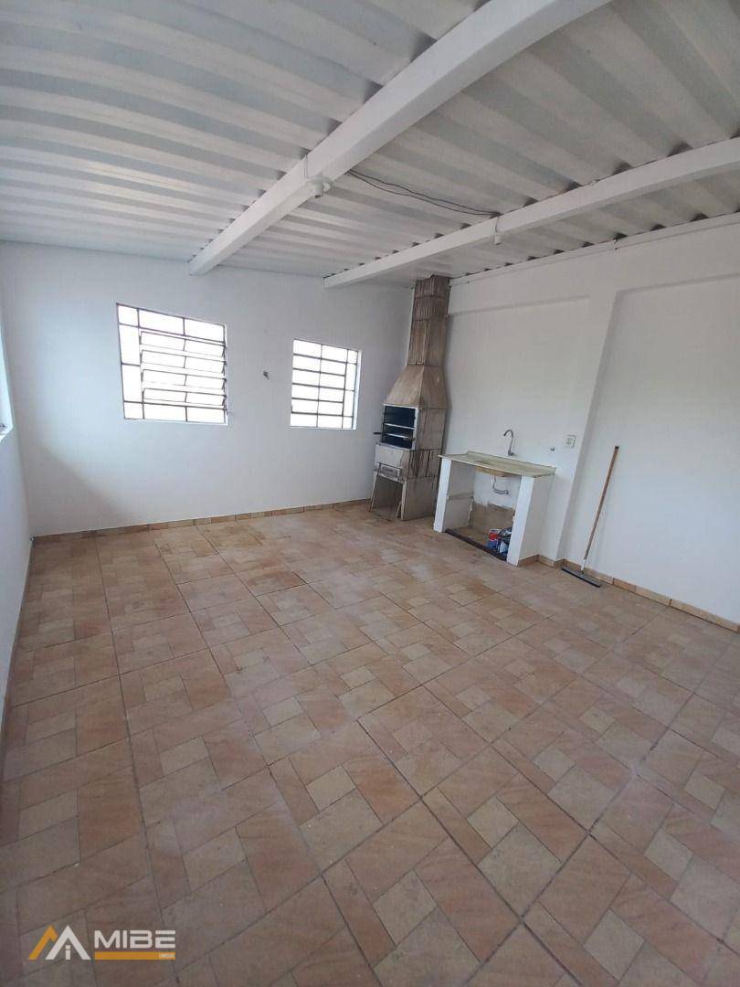 Casa para alugar com 3 quartos, 120m² - Foto 21