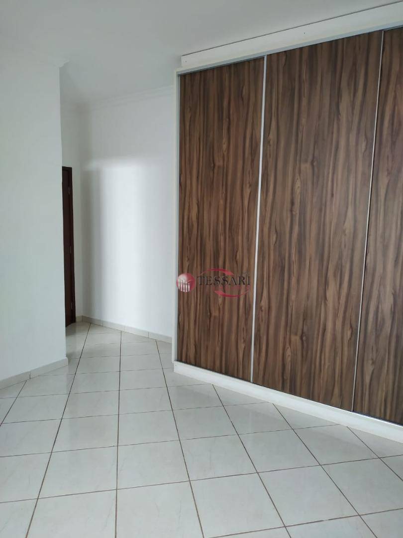 Casa à venda com 4 quartos, 450m² - Foto 18