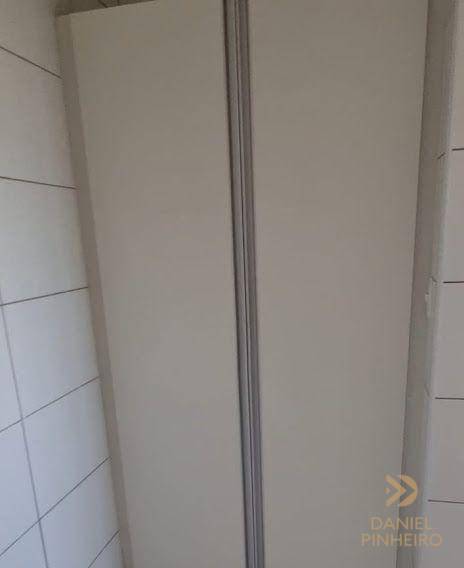 Apartamento à venda com 2 quartos, 80m² - Foto 7