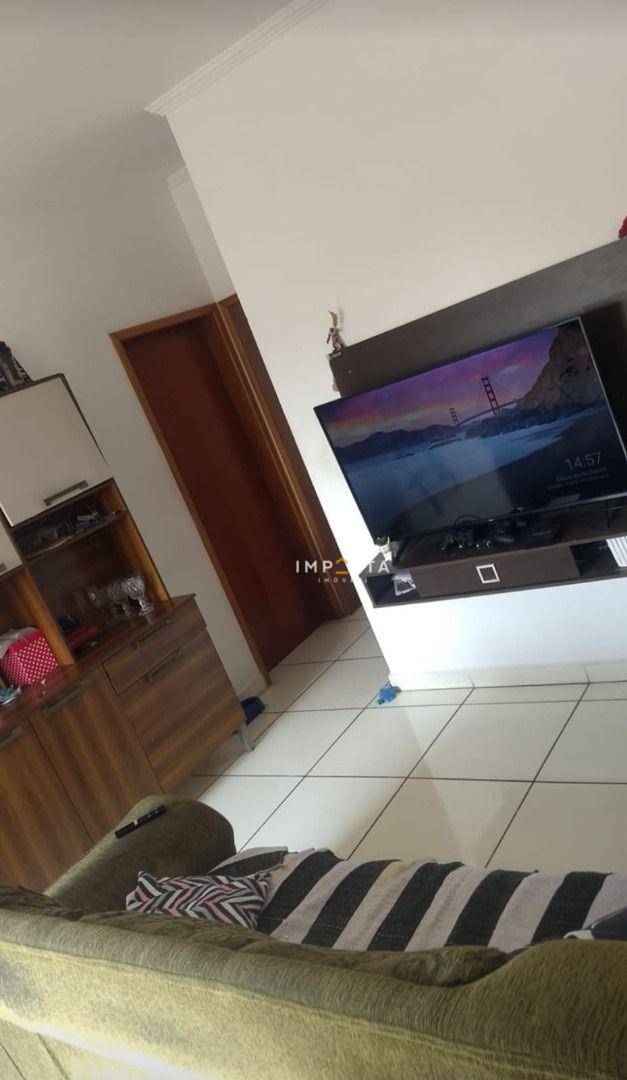 Apartamento à venda com 2 quartos, 61m² - Foto 1