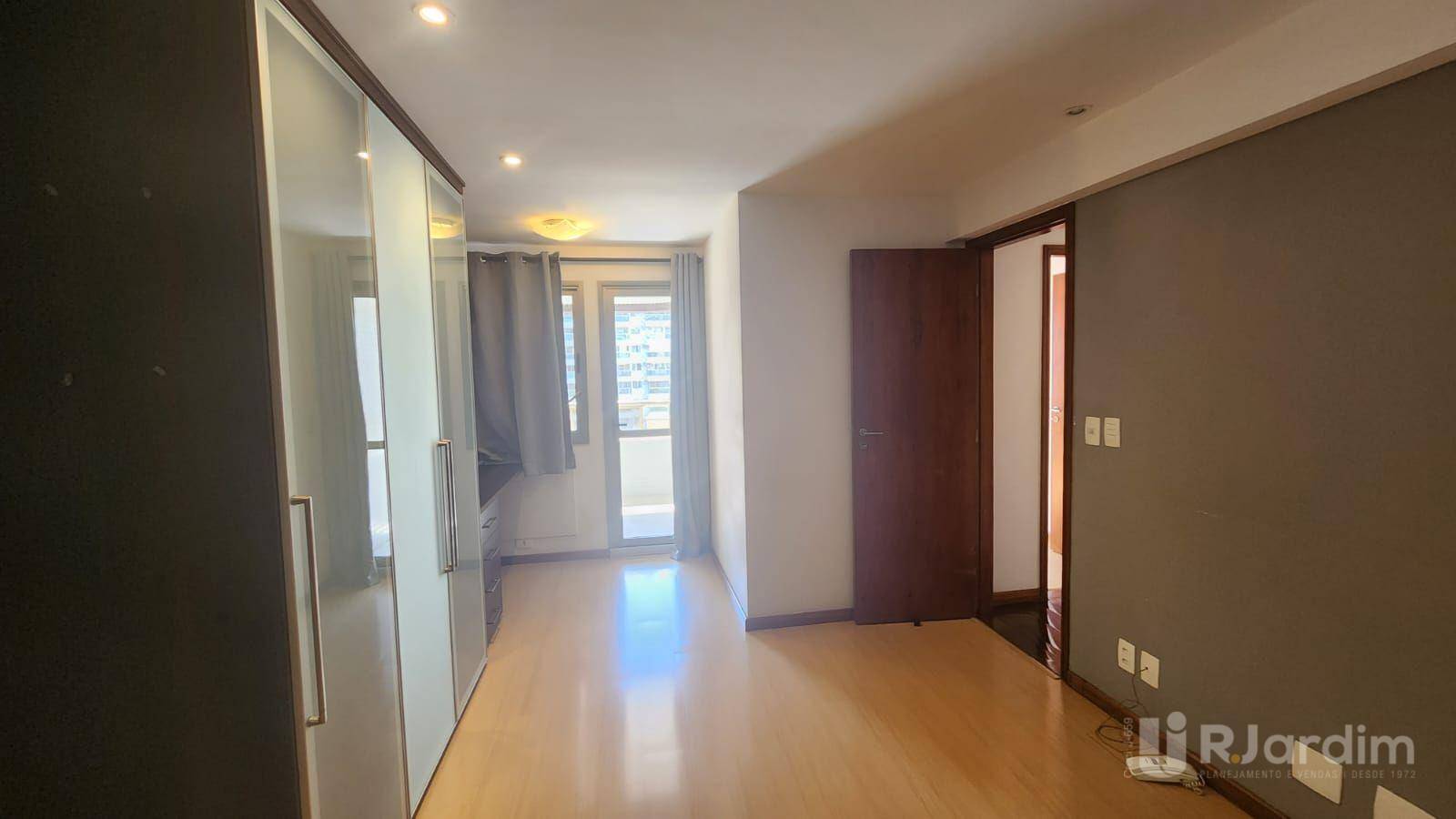 Apartamento para alugar com 3 quartos, 114m² - Foto 29