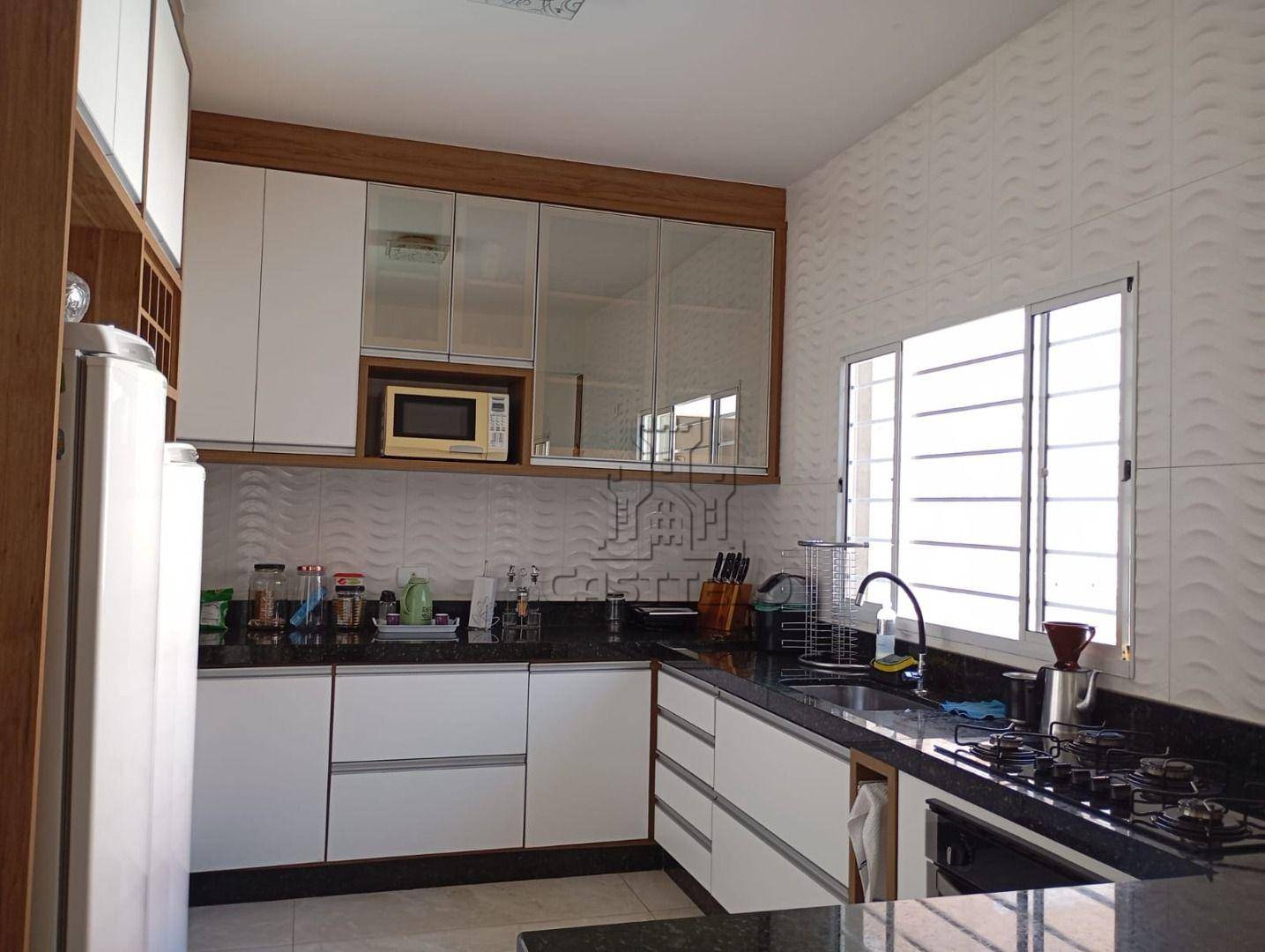 Casa à venda com 3 quartos, 150m² - Foto 13