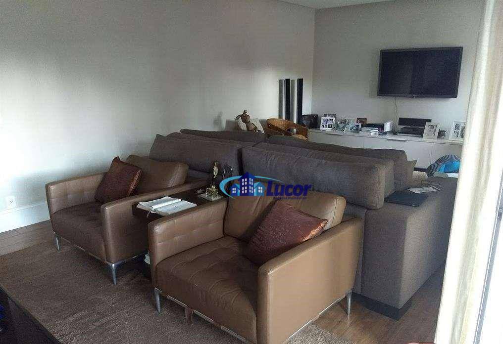 Apartamento à venda com 4 quartos, 189m² - Foto 8