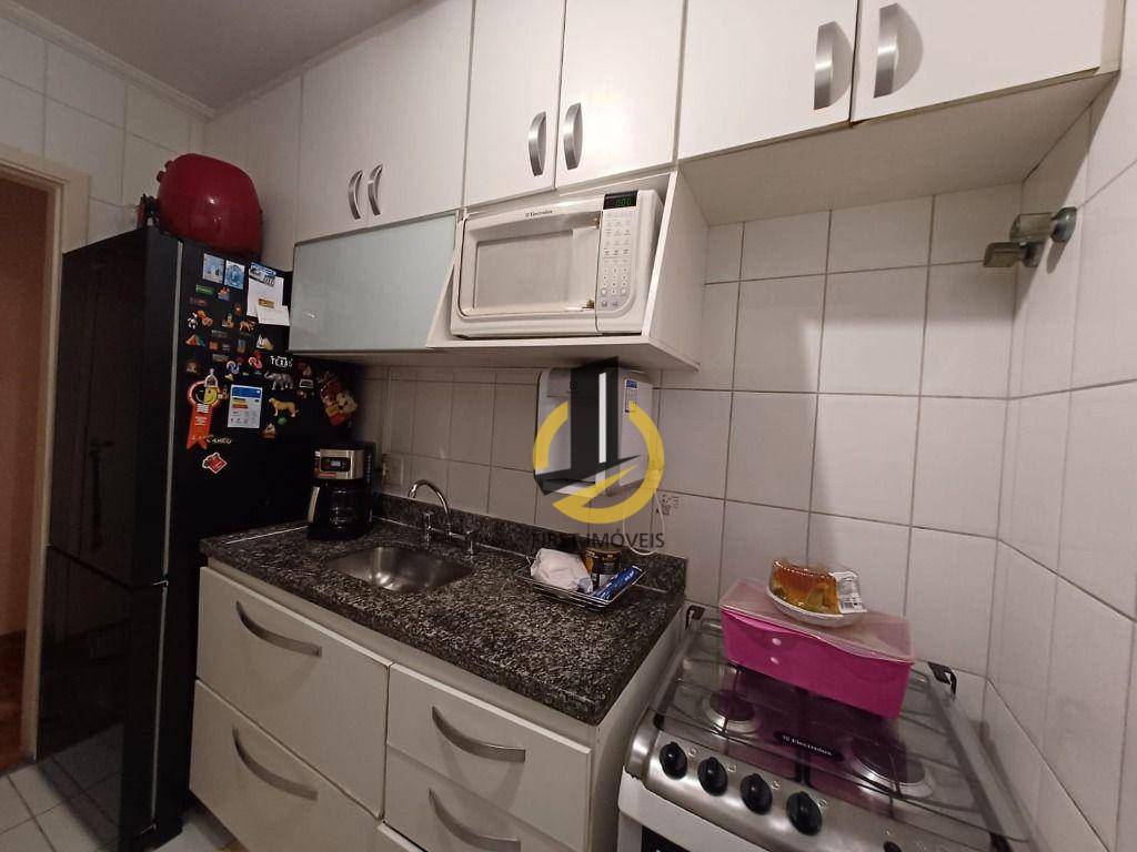 Apartamento à venda com 2 quartos, 65m² - Foto 8