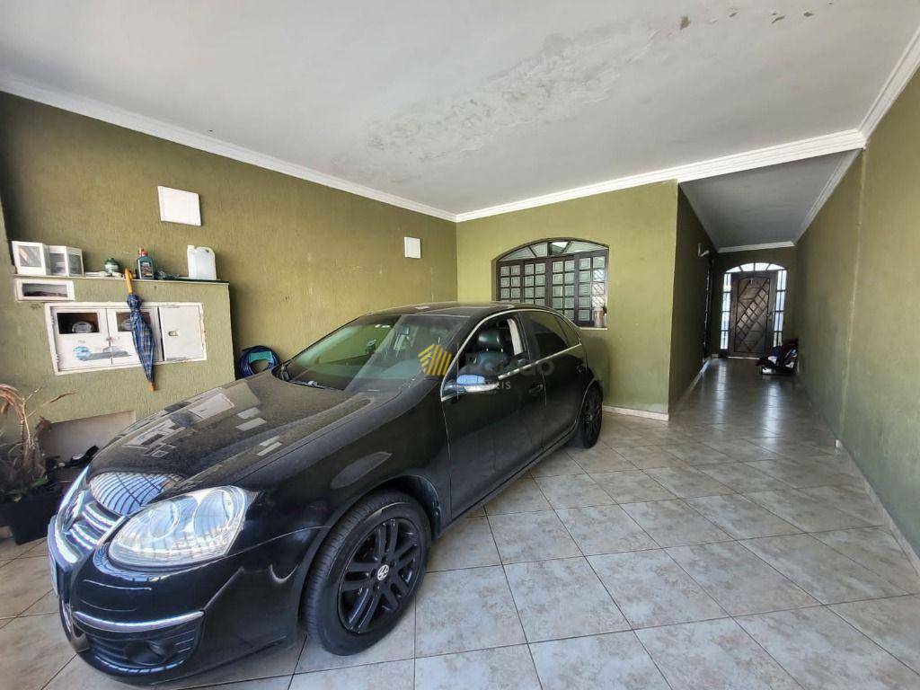 Sobrado à venda com 3 quartos, 225m² - Foto 30