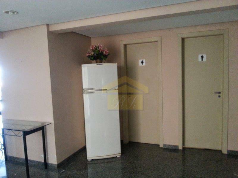 Apartamento à venda com 2 quartos, 65m² - Foto 26