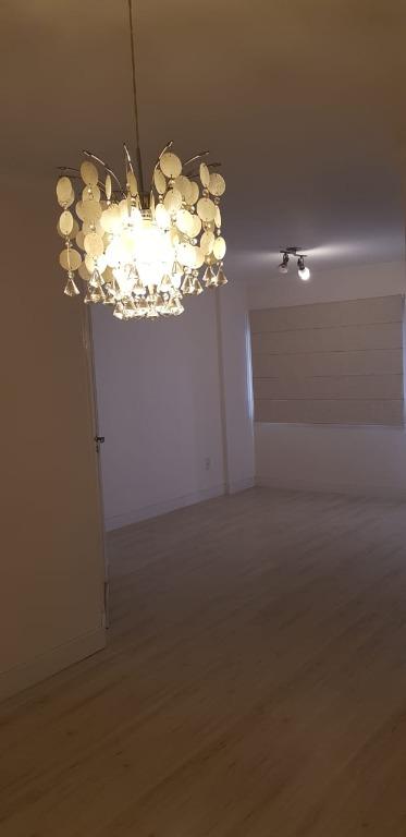 Apartamento à venda com 3 quartos, 110m² - Foto 4