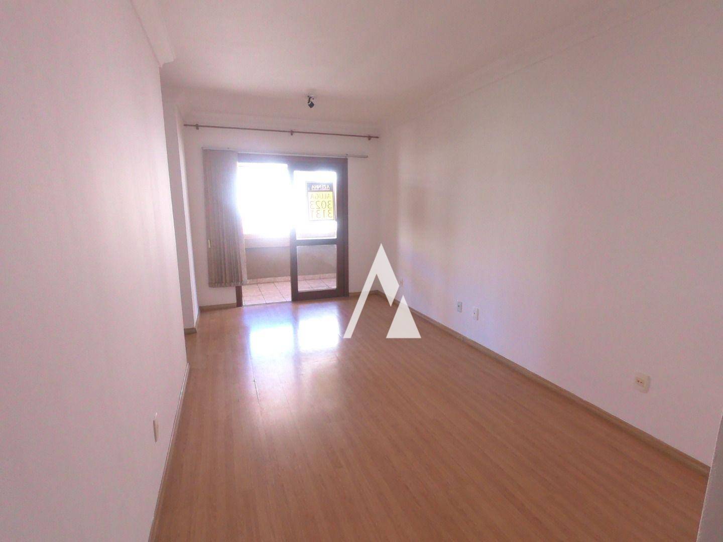 Apartamento para alugar com 2 quartos, 75m² - Foto 15