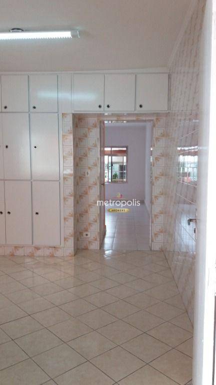 Sobrado à venda com 2 quartos, 166m² - Foto 11