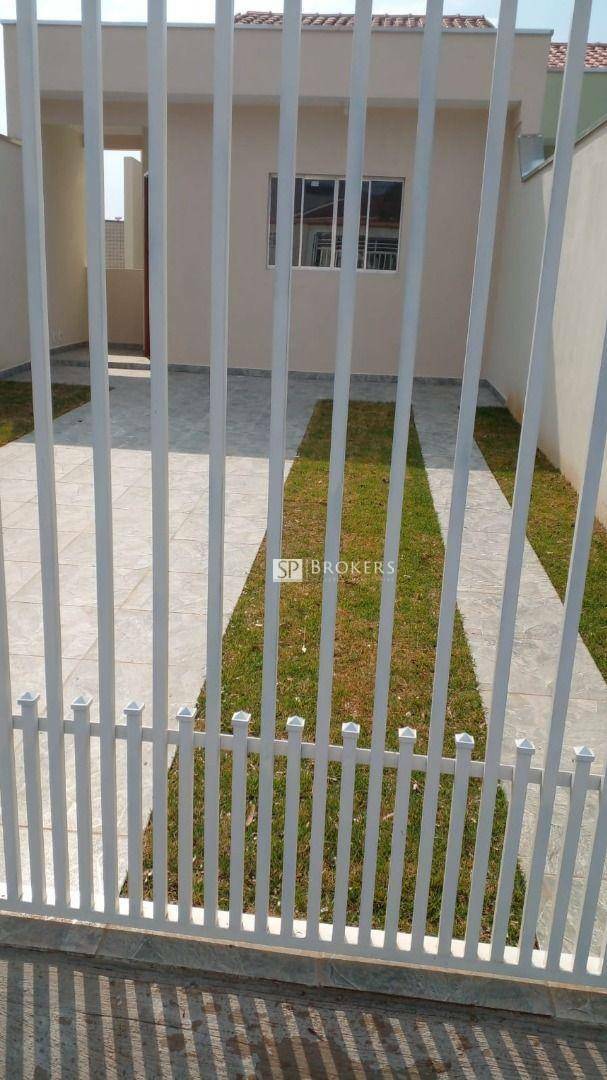 Casa à venda com 3 quartos, 122m² - Foto 3
