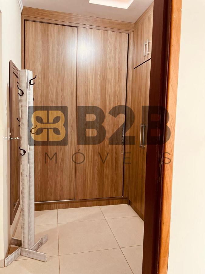 Casa de Condomínio à venda com 3 quartos, 247m² - Foto 23