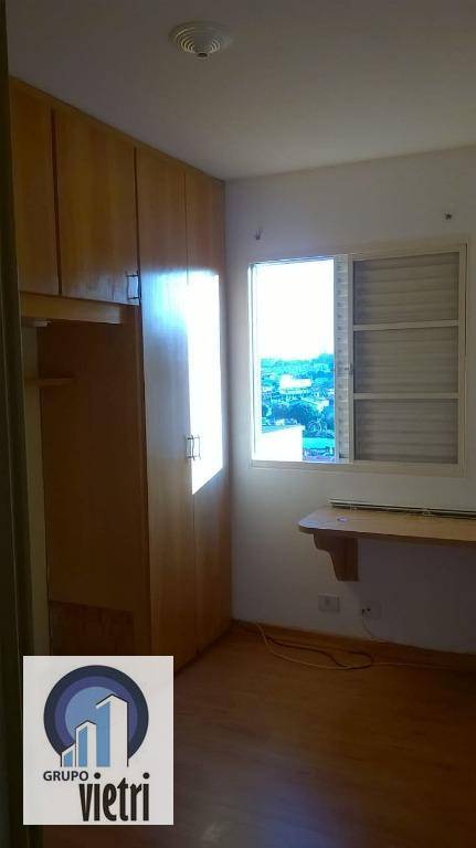 Apartamento à venda com 2 quartos, 56m² - Foto 13