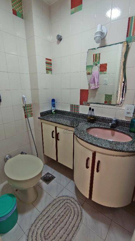 Apartamento à venda com 3 quartos, 189m² - Foto 13