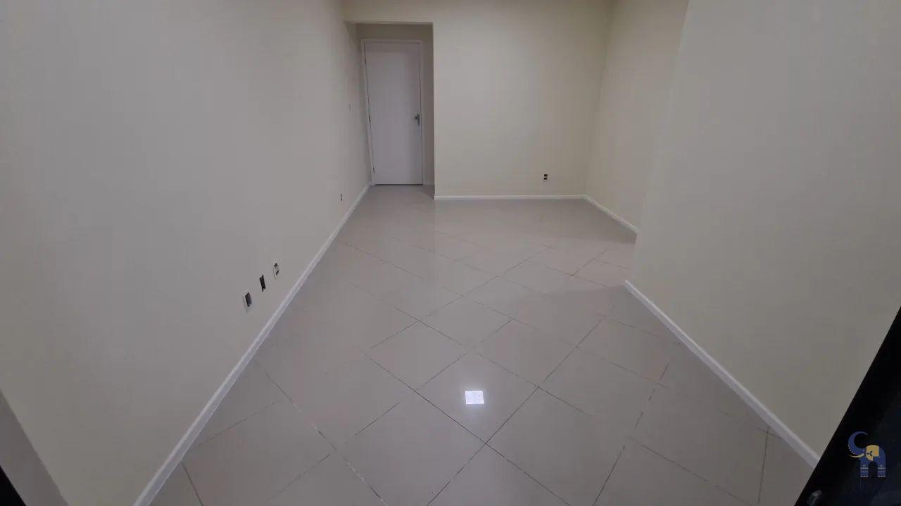 Apartamento à venda com 3 quartos, 77m² - Foto 11