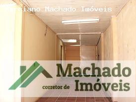 Casa à venda com 5 quartos, 200m² - Foto 10