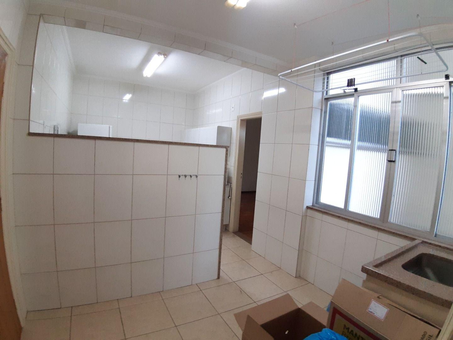 Apartamento à venda com 3 quartos, 162m² - Foto 26