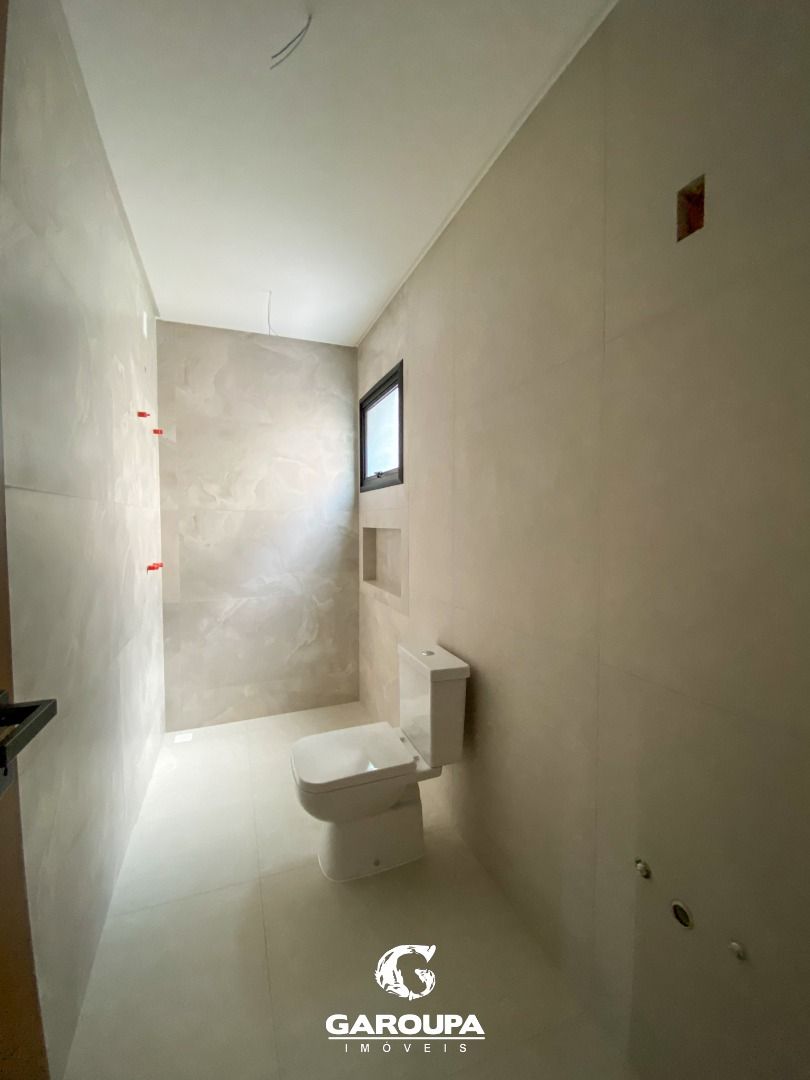 Casa à venda com 3 quartos, 151m² - Foto 12