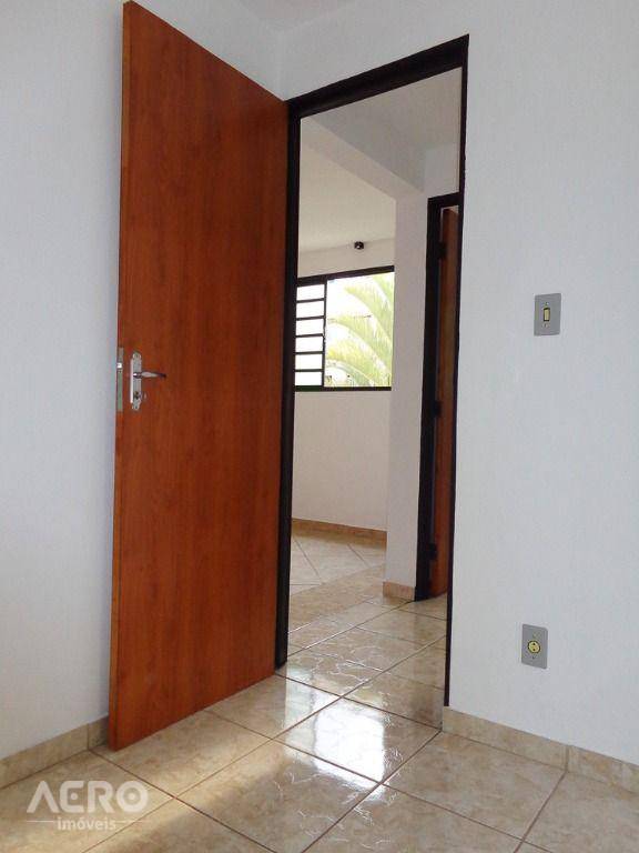 Apartamento à venda com 2 quartos, 49m² - Foto 21