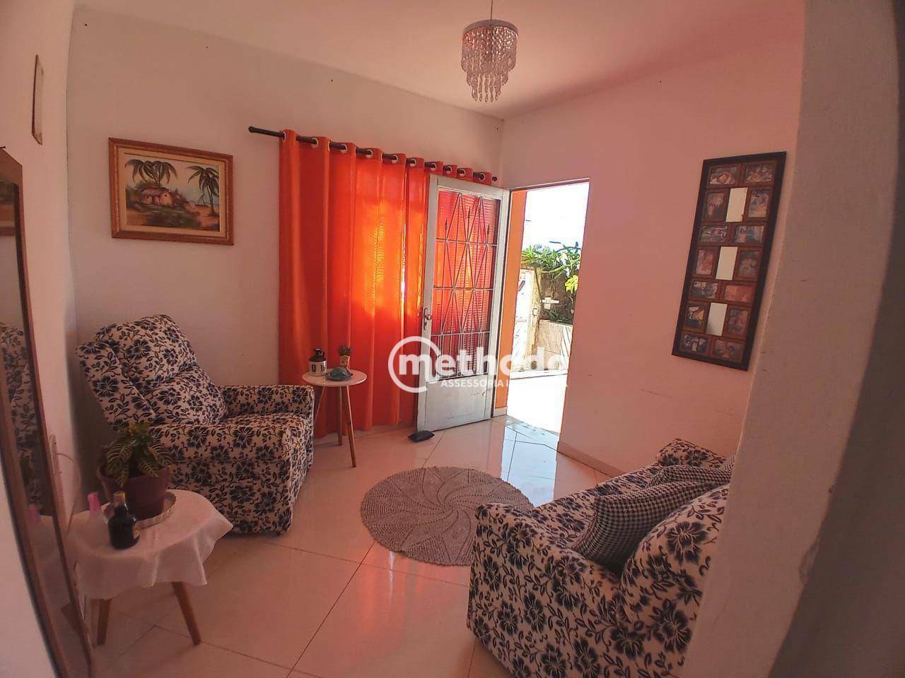 Casa à venda com 2 quartos, 160m² - Foto 2