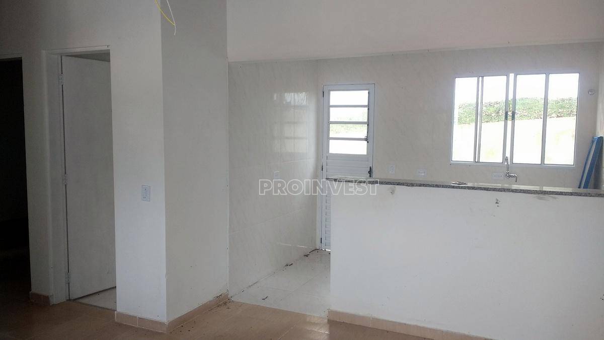 Casa à venda com 2 quartos, 58m² - Foto 5