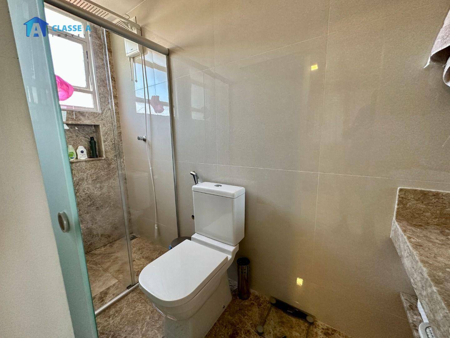 Apartamento à venda com 3 quartos, 95m² - Foto 11