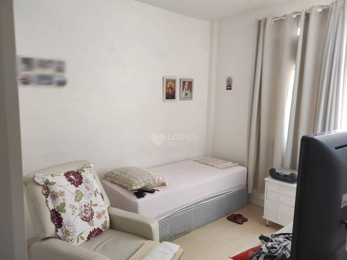 Apartamento à venda com 3 quartos, 130m² - Foto 6