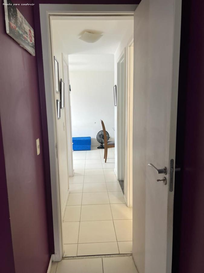 Apartamento à venda com 3 quartos, 75m² - Foto 14