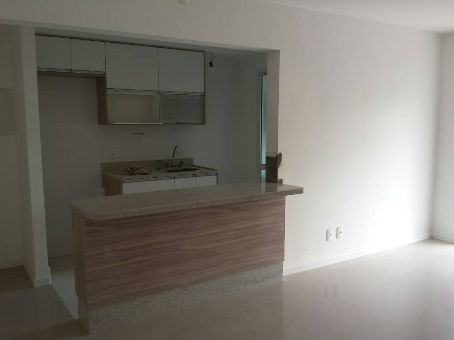 Apartamento para alugar com 2 quartos, 82m² - Foto 1