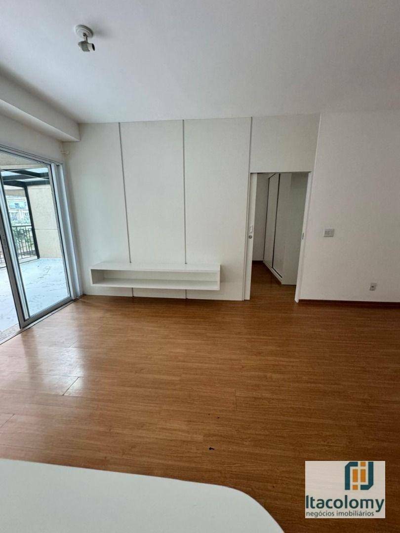 Apartamento para alugar com 1 quarto, 68m² - Foto 16