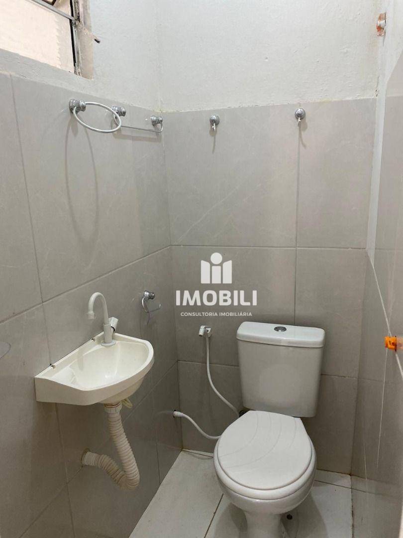 Casa à venda com 3 quartos, 80M2 - Foto 17