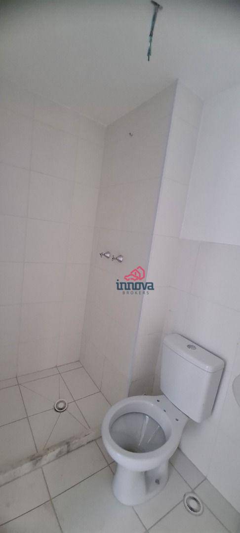 Apartamento à venda com 2 quartos, 35m² - Foto 14