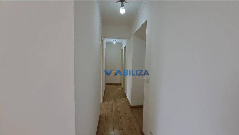 Apartamento à venda com 3 quartos, 94m² - Foto 11