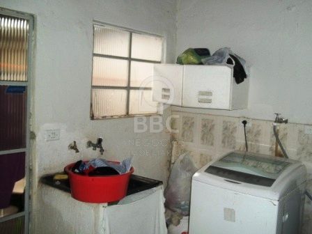 Casa à venda com 2 quartos, 185m² - Foto 6